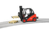 Bruder 02511 Linde Fork Lift H30D with 2 pallets